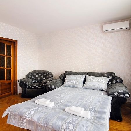 Rooms For Rent In The Mayakovskogo Minsk Buitenkant foto